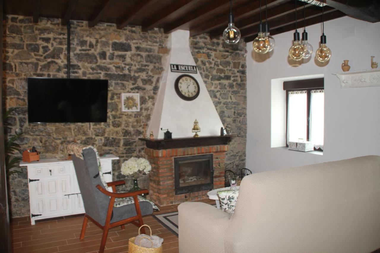 Casa Vacacional Escuela La Llera Ferienhaus
